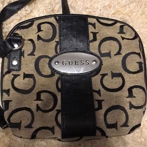 Guess shoulder bag